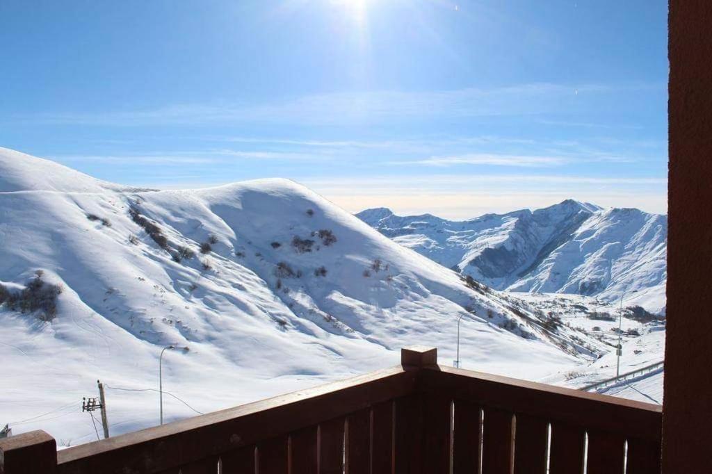 Redco №1 Apartament Gondola Lift Apartment Gudauri Bagian luar foto